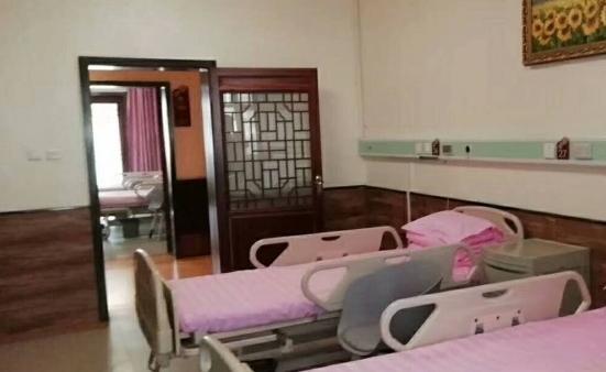 黄岩区银色年华老年公寓